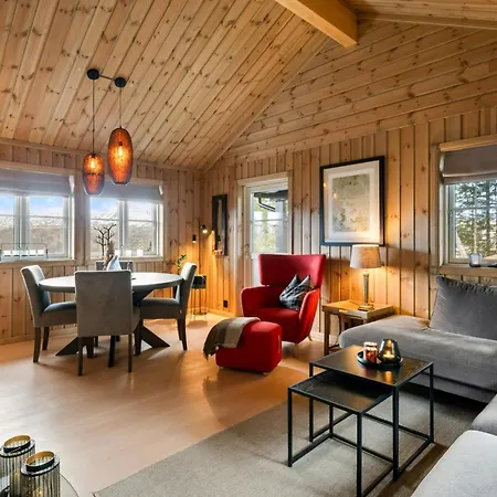 Mountain With Panoramic Views In Kvamskogen * ノールハイムスン